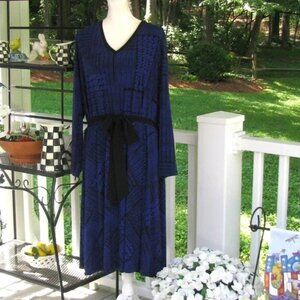 Susan Graver printed liquid knit long sleeve dress with belt 2X pullover luxury